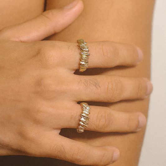 Anel Non Finito - Banho de Ouro