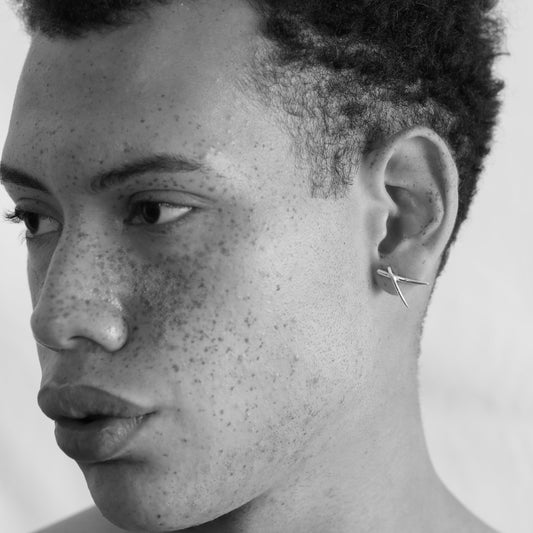 Brinco Garras Mini - Banho de Ouro (unitário)