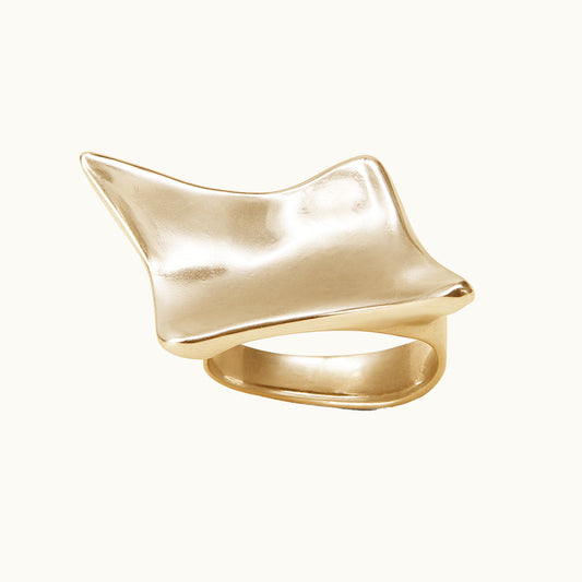 Anel Distort - Banho de Ouro 18k