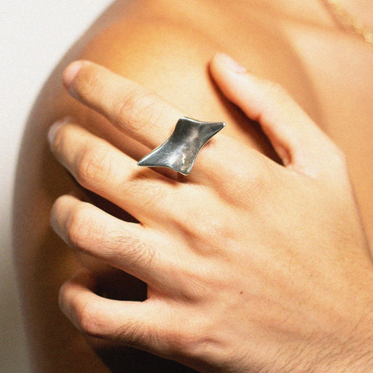 Anel Distort - Banho de Platina