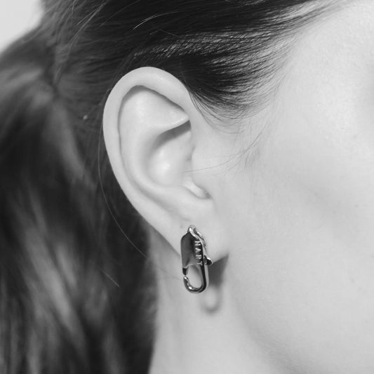 Brinco Clasp - Banho de Ouro 18k (unitário)