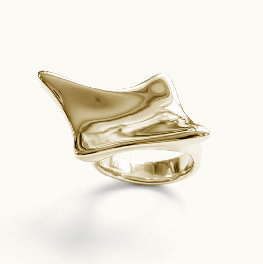 Anel Distort - Banho de Ouro 18k